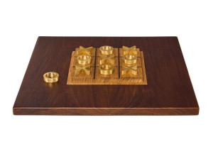 Настольная игра из тикового дерева