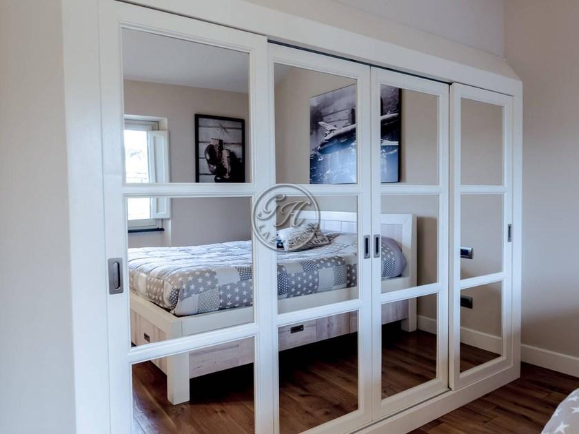 GH LAZZERINI Встроенный шкаф из массива дерева с раздвижными дверцами sun-id-1353512 - Вид №1