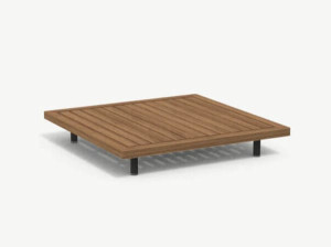 Низкий квадратный стол из тикового дерева