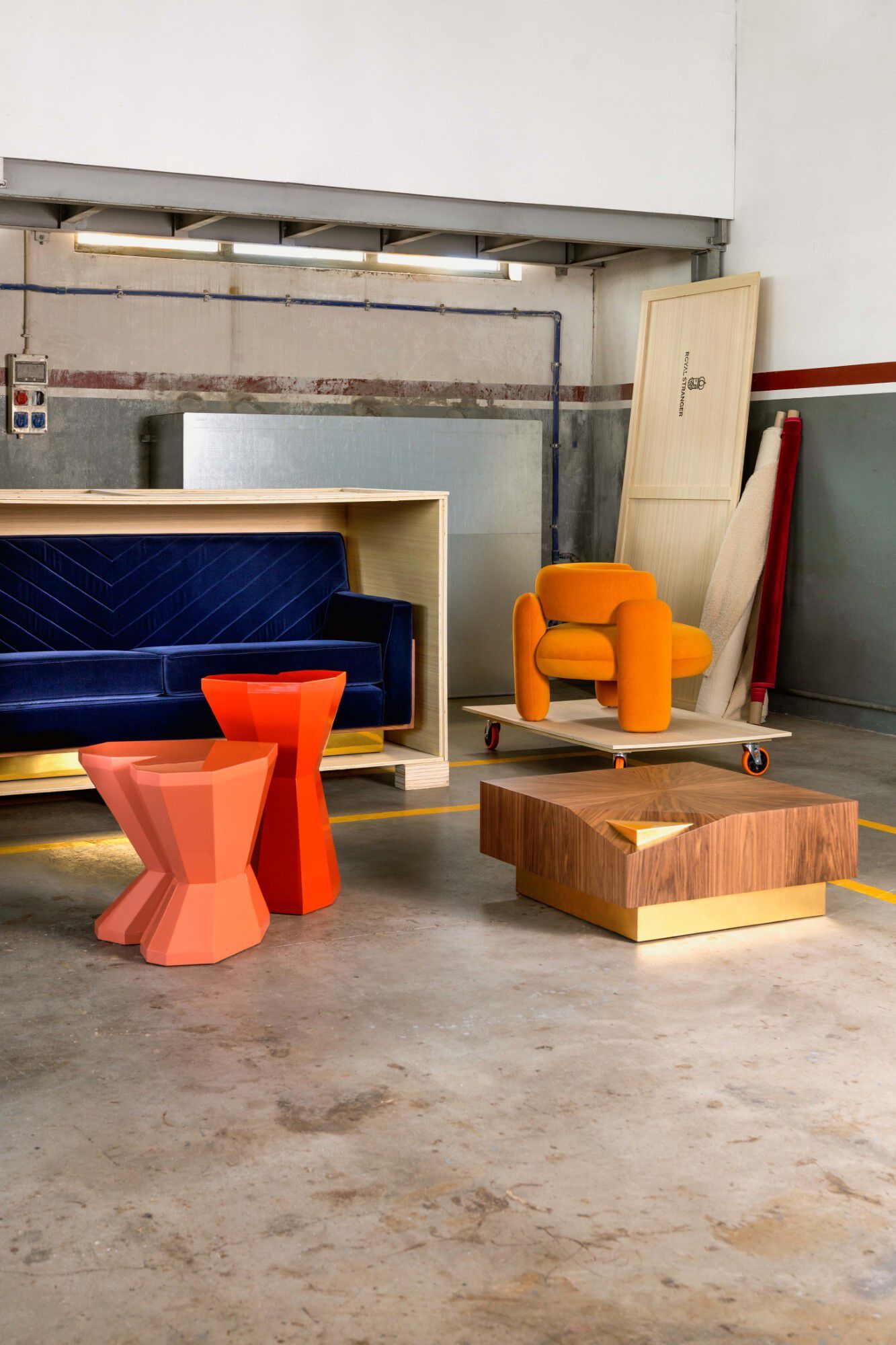 Бархатное кресло ROYAL STRANGER EMBRACE ARCH-00018585 - Вид №8