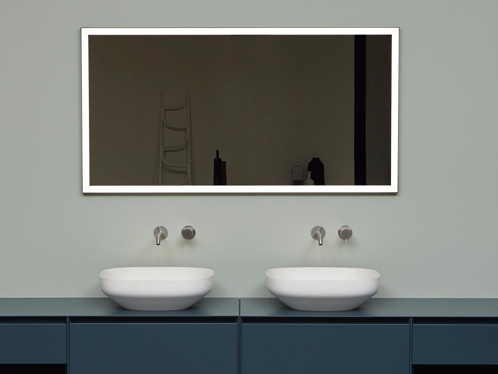 Настенное зеркало со встроенным освещением для ванной комнаты Antoniolupi VERTICE ARCH-00123632 - Вид №1