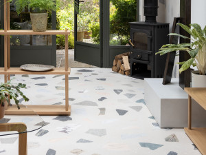 Непрерывный пол с эффектом терраццо