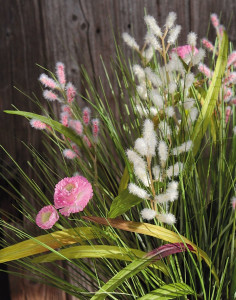 4722 507 a3 Пучок искусственной травы с ромашками, 45 см, розово-белый H-andreas