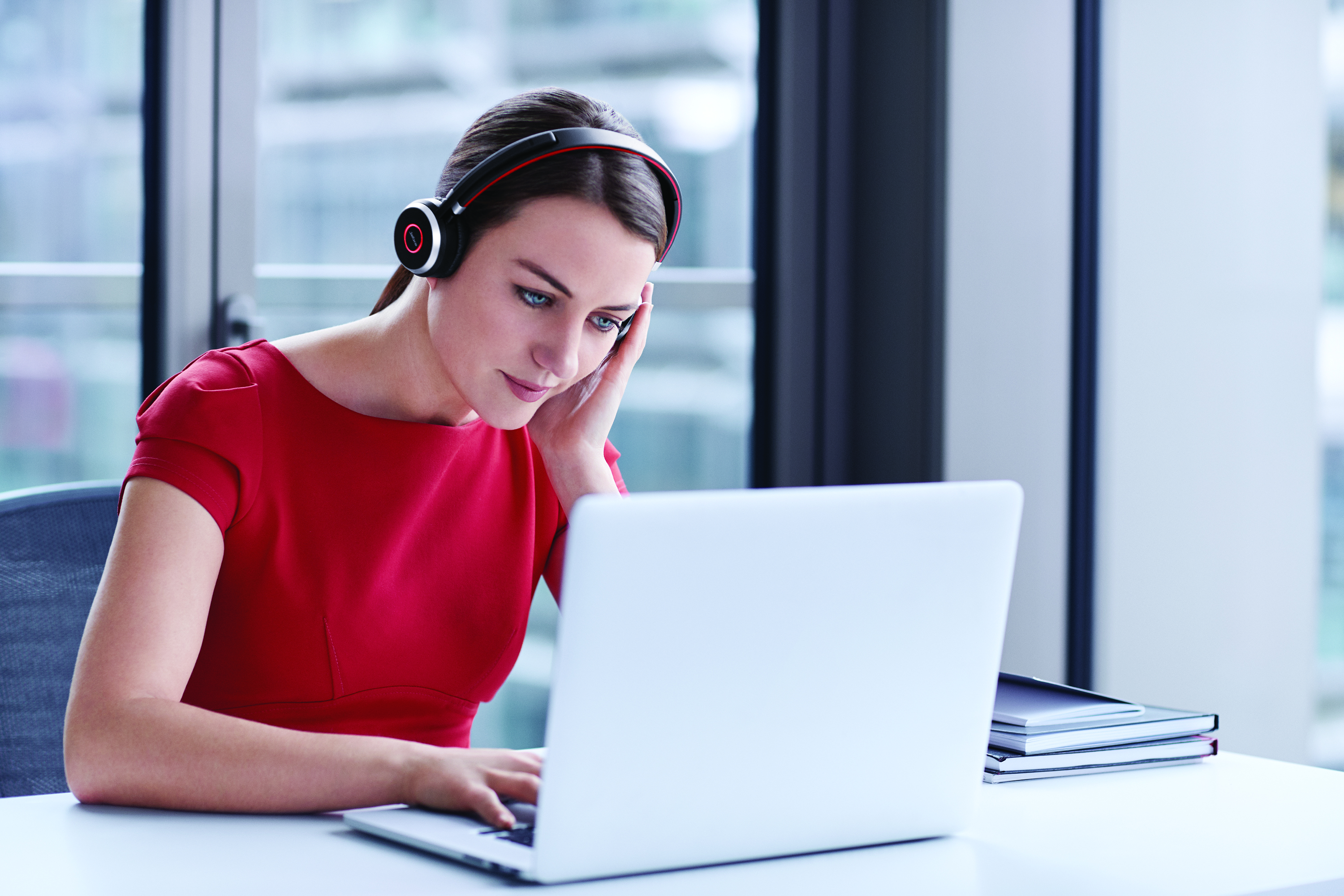 7599-832-199 evolve 75 stereo ms, charging stand & link 370 Jabra Santreyd  - Вид №14