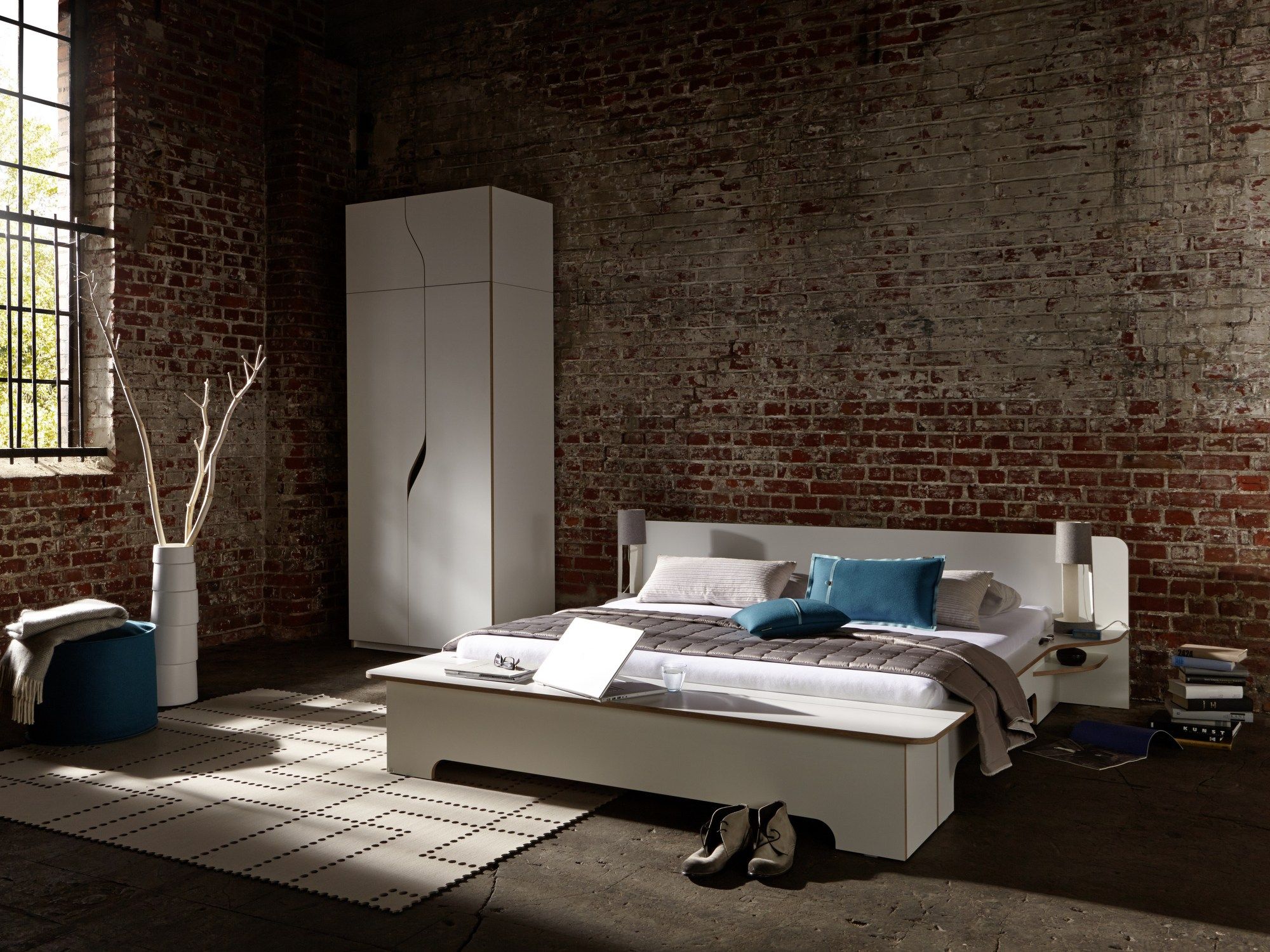 Двуспальная кровать из фанеры Müller Small Living самолет ARCH-00138117