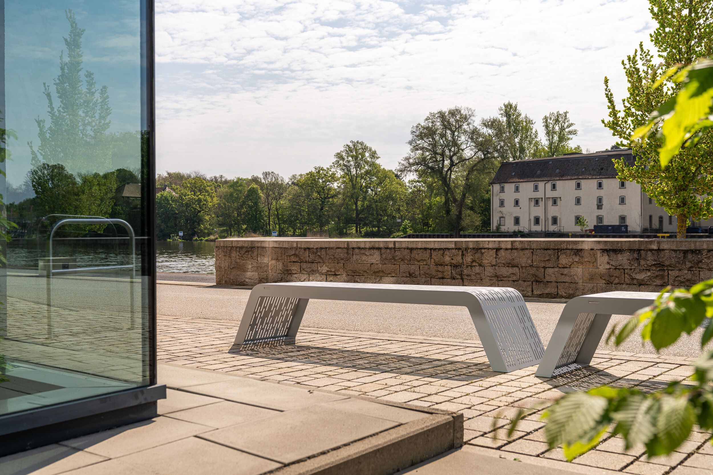 Стол и скамейка для общественных мест из нержавеющей стали BENKERT BANKE Chalidor ARCH-00092776 - Вид №1