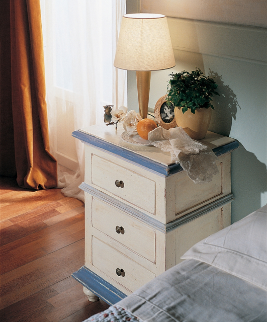 2821 Tifernoit Тумбочка с 3 ящиками, гладкая Zona Notte  - Вид №2