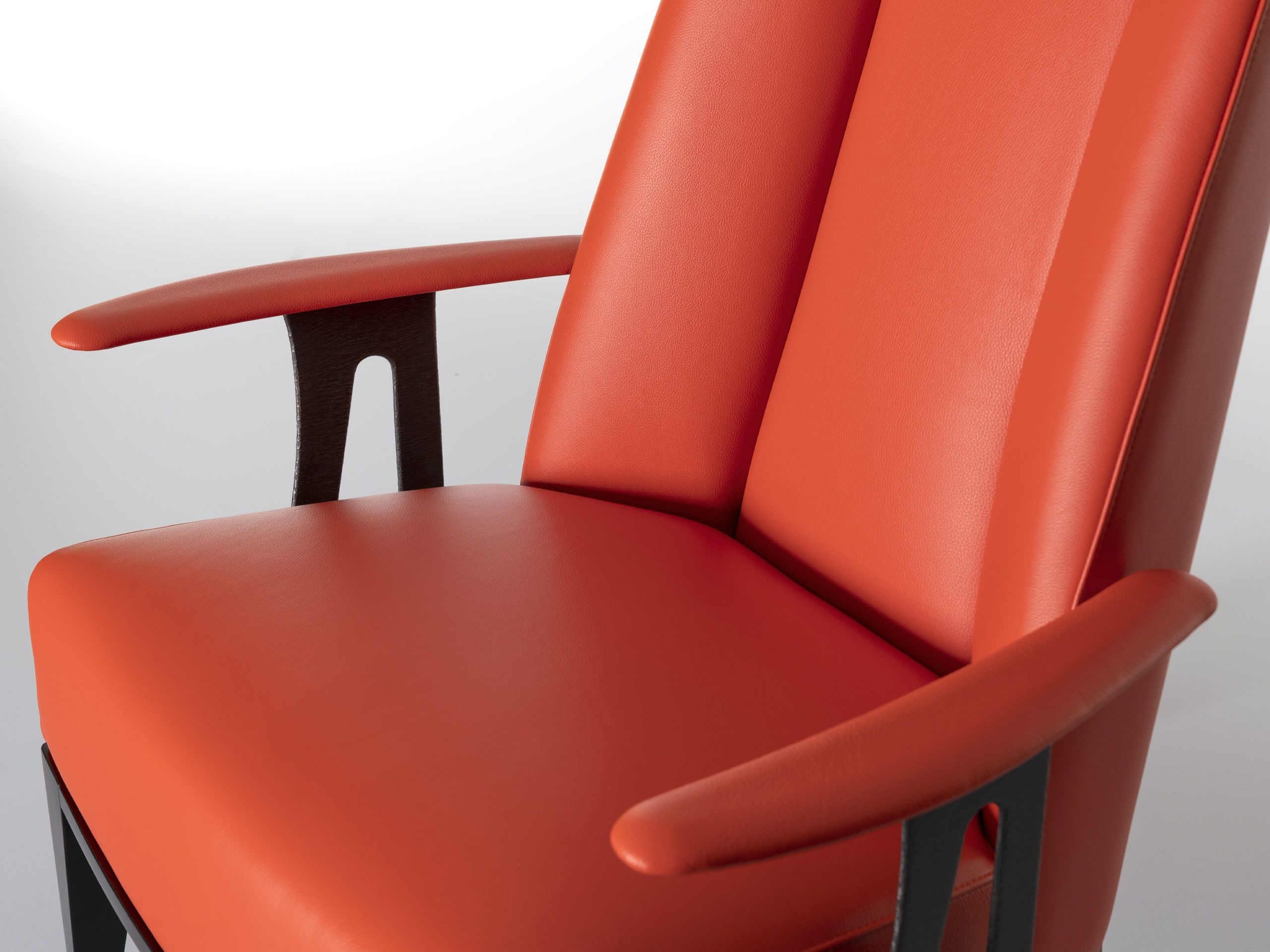 Кожаное кресло Lorenzo Tondelli Maua ARCH-00087968 - Вид №2