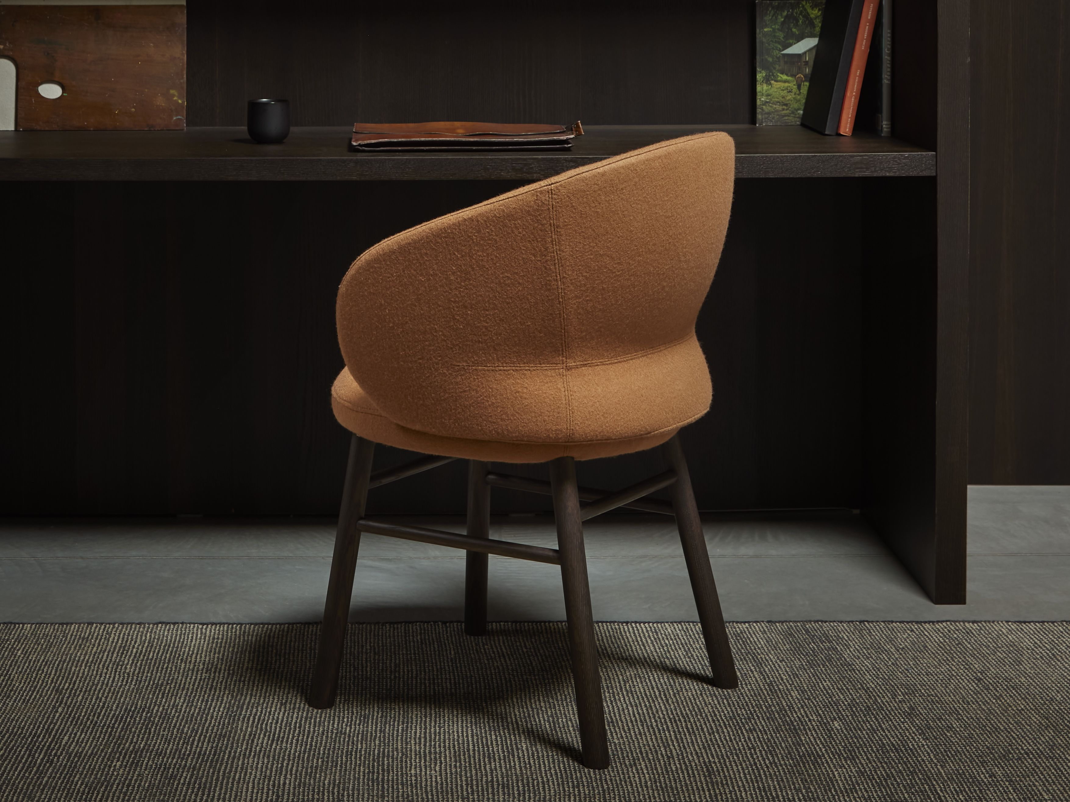 Мягкий тканевый стул с подлокотниками ALKI Pottolo ARCH-00011299 - Вид №3