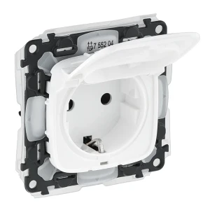 Розетка Legrand VLN-A 2 контакта с заземлением IP44 с защитными шторками цвет белый-розовый