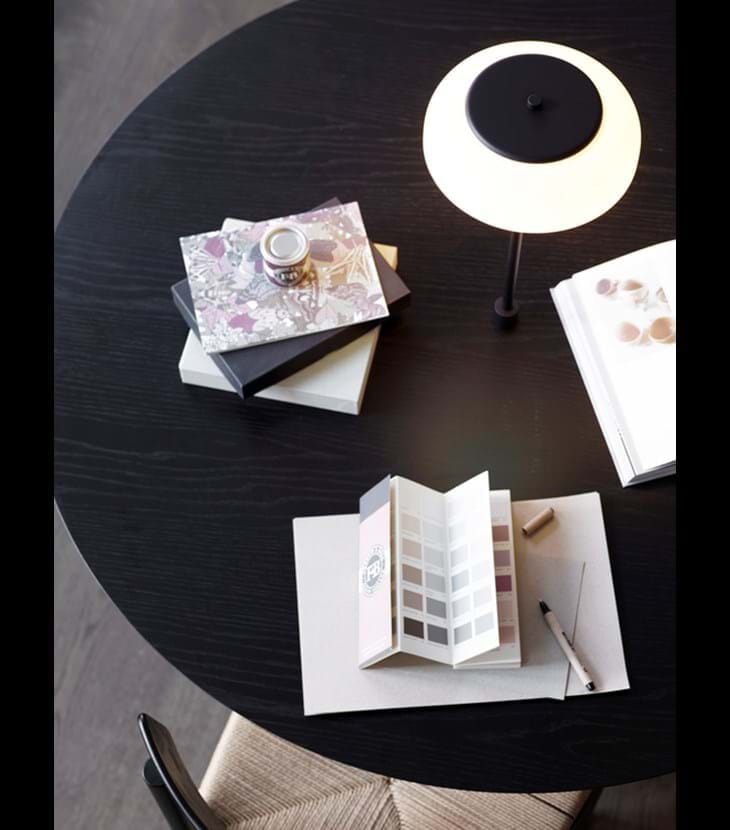 Светодиодная настольная лампа из дутого стекла Nuura Blossi ARCH-00066045 - Вид №6