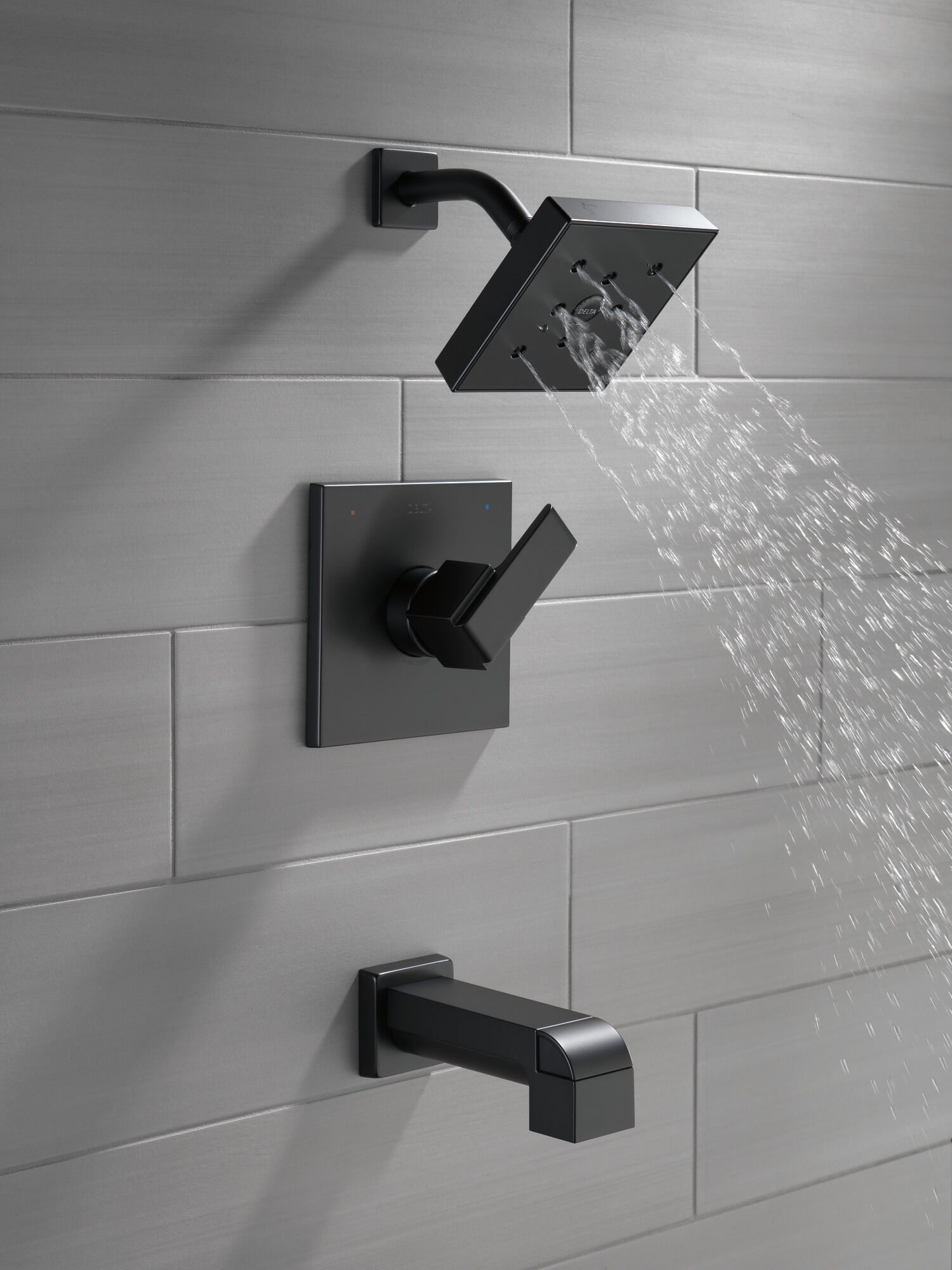 T14467-BL Monitor® 14 Series H2Okinetic® для ванны и душа Delta Faucet Ara Матовый черный - Вид №5