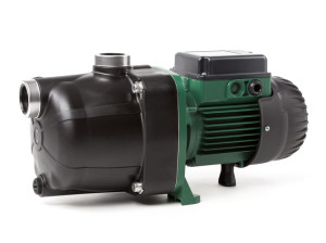 Самовсасывающий центробежный насос