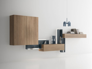 Металлическая полка