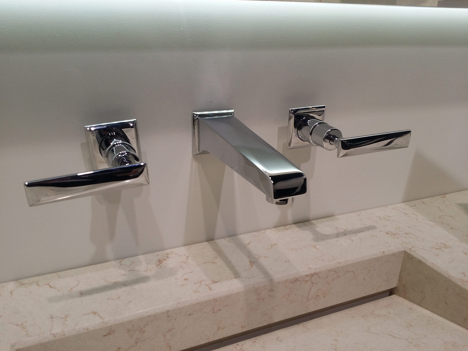 1008 ** 28 Смеситель для умывальника Nicolazzi Series Vincent  - Вид №3