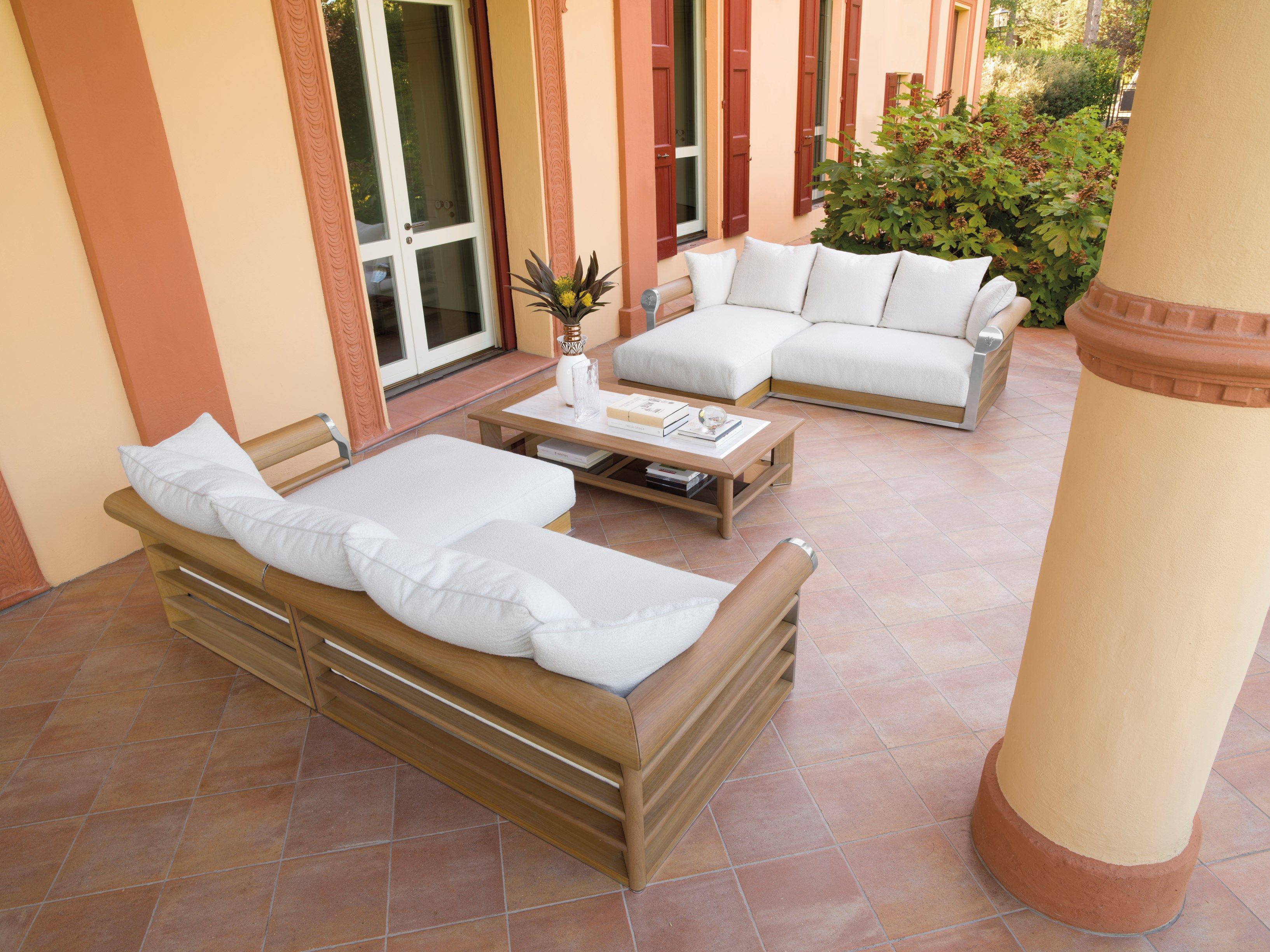 Низкий садовый столик в ироко Visionnaire Galloway ARCH-00057803 - Вид №1