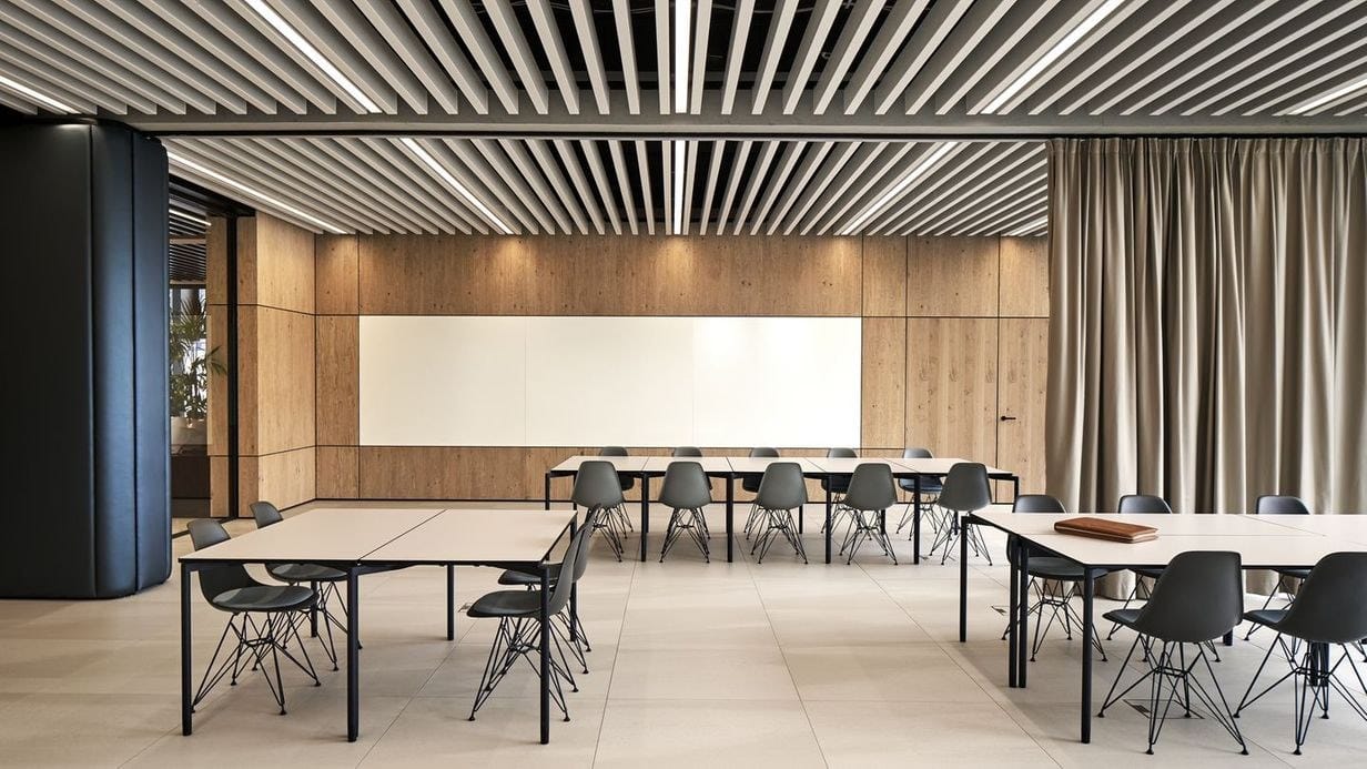 Стул из полипропилена с мягким сиденьем VITRA Eames Plastic Chair ARCH-00147160 - Вид №51