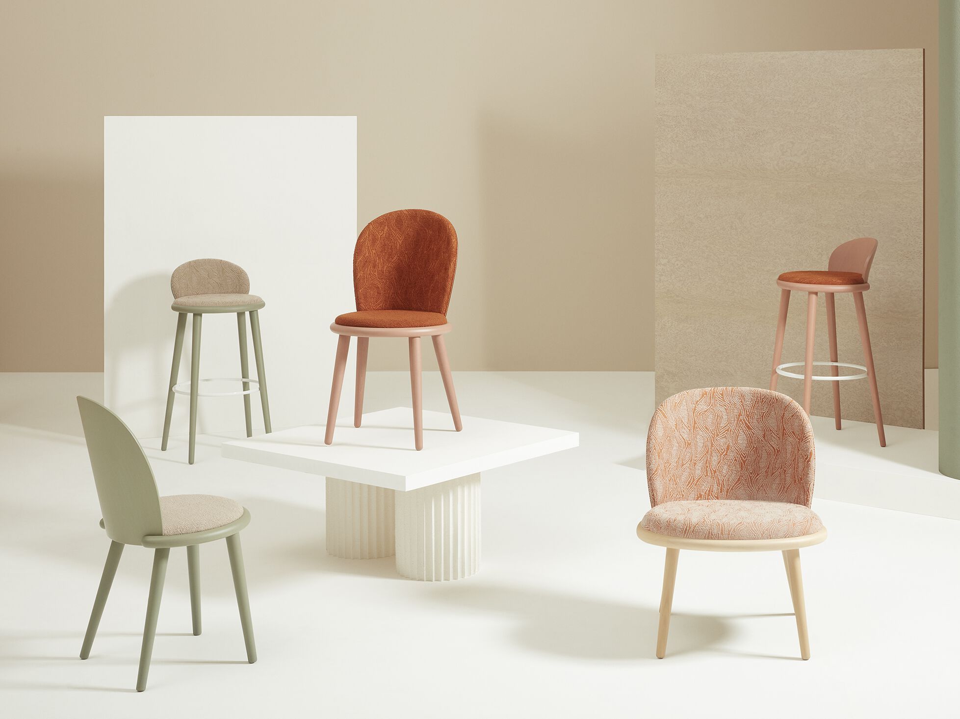 Высокий стул из бука с мягким сиденьем Billiani Veretta ARCH-00128911 - Вид №2