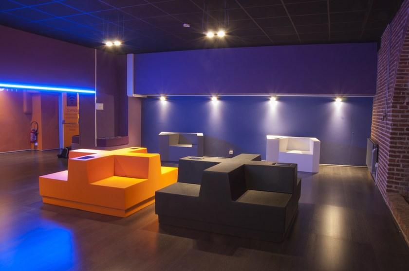 Quinze & Milan Диван из пеноматериала qm по контракту Seattle cross sun-id-1355616 - Вид №3