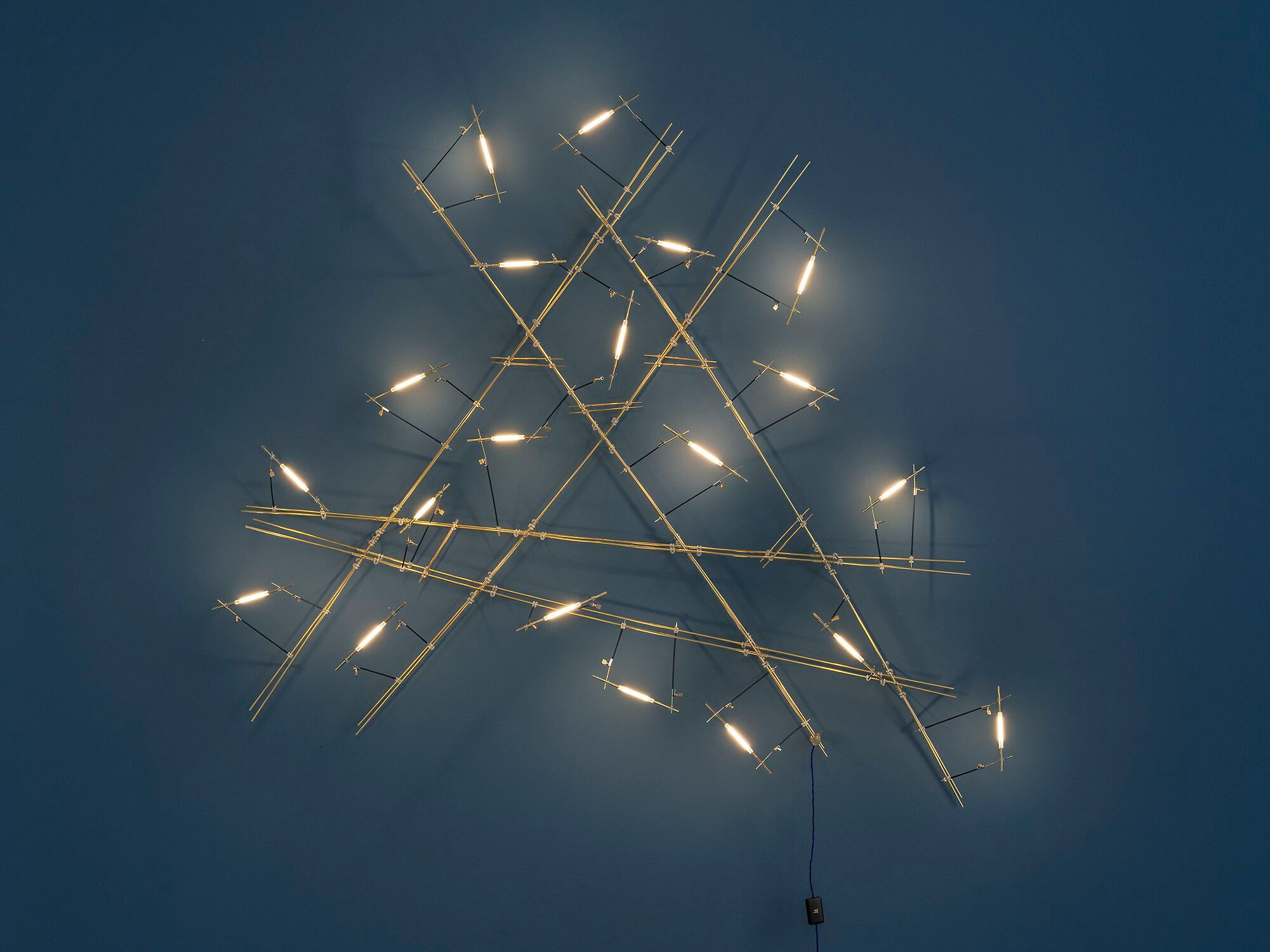 Латунный светодиодный настенный светильник Catellani & Smith Pòta! ARCH-00100713