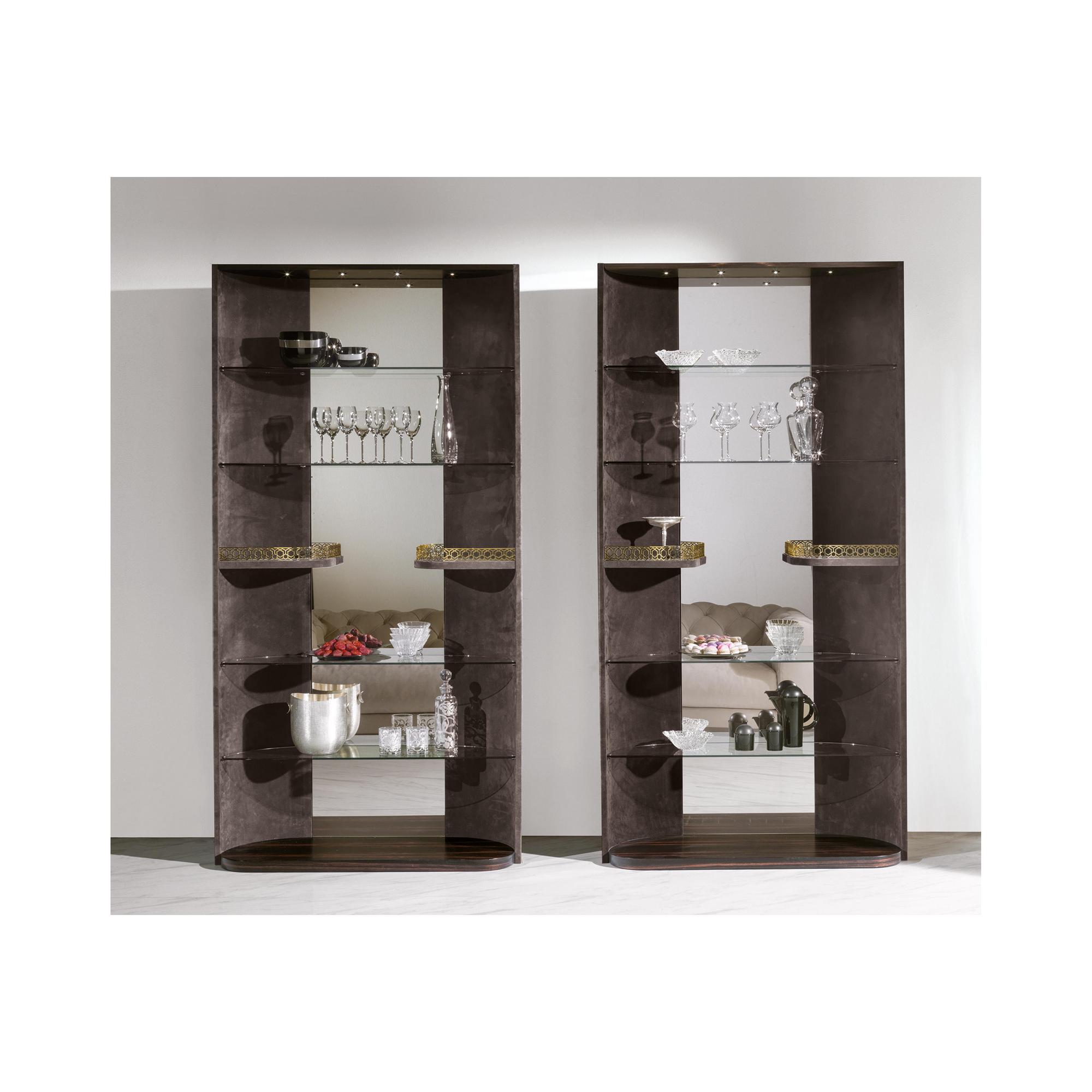 Витрина / Hennesy Longhi sun-id-373732 - Вид №1