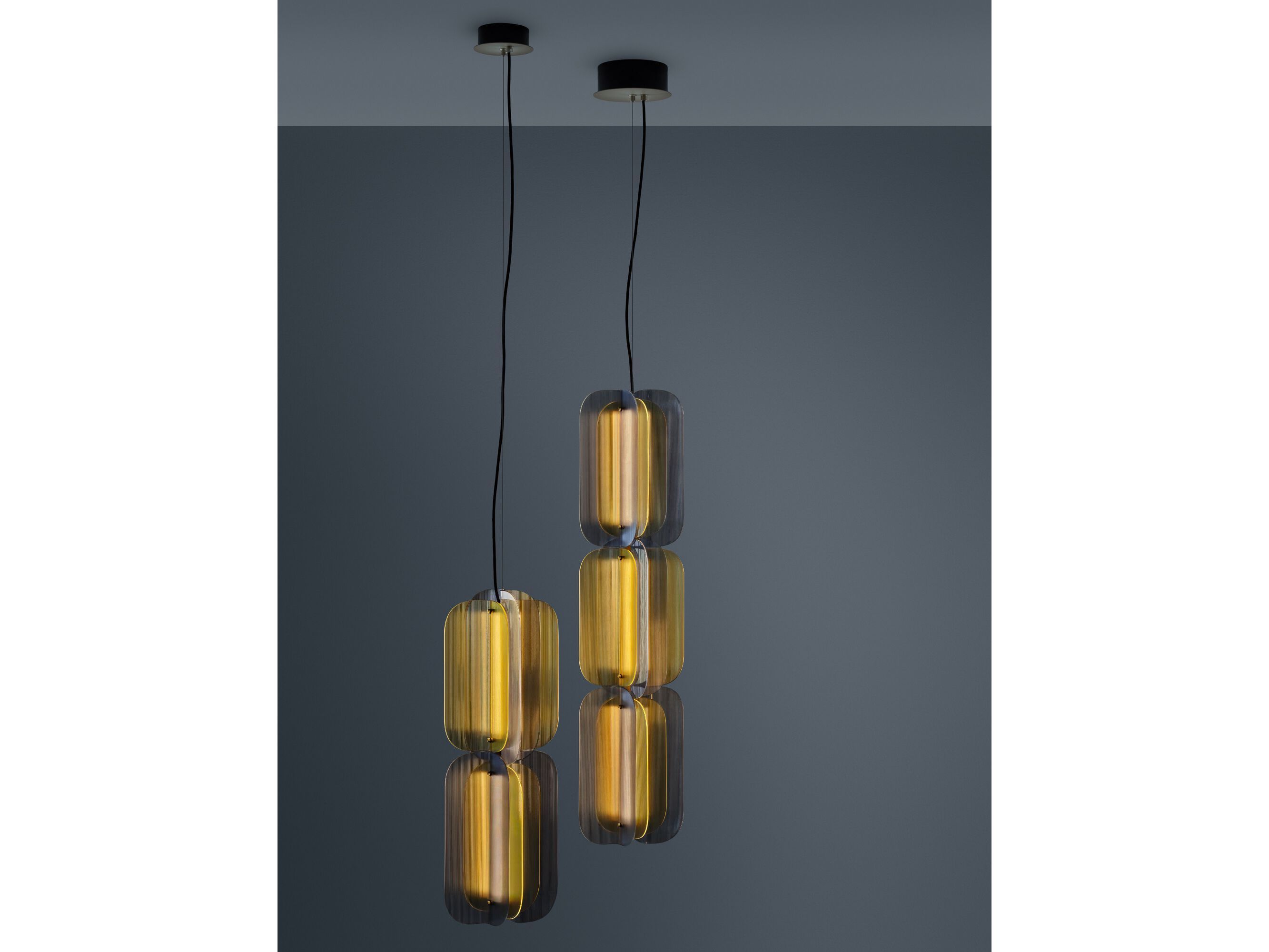 Стеклянный подвесной светильник Quasar Fold ARCH-00062797 - Вид №1