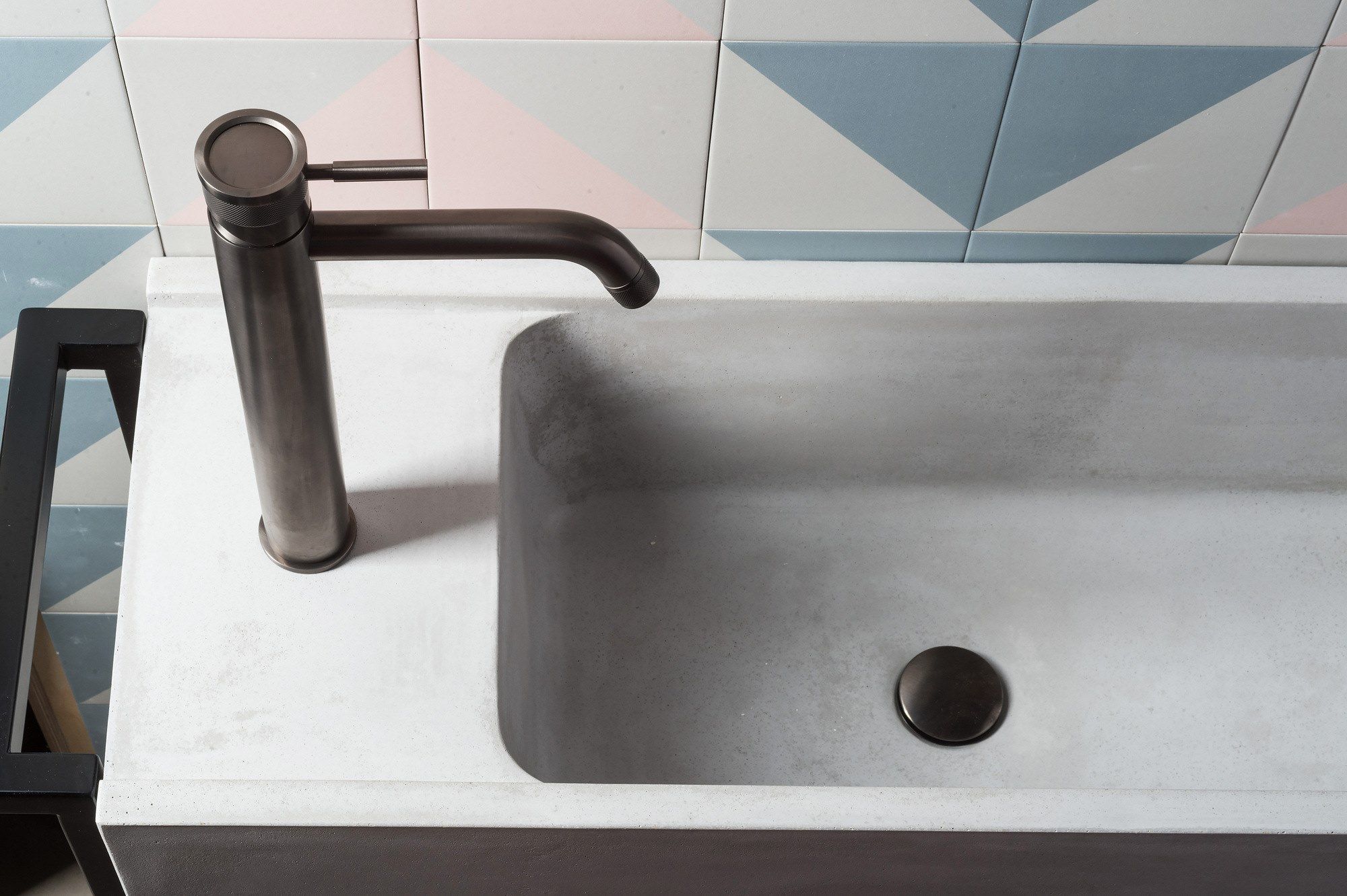 Однорычажный смеситель для раковины из нержавеющей стали с аэратором Tubico Волга ARCH-00022492 - Вид №16