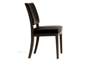 Стул из массива дерева с обивкой и тканевой обивкой