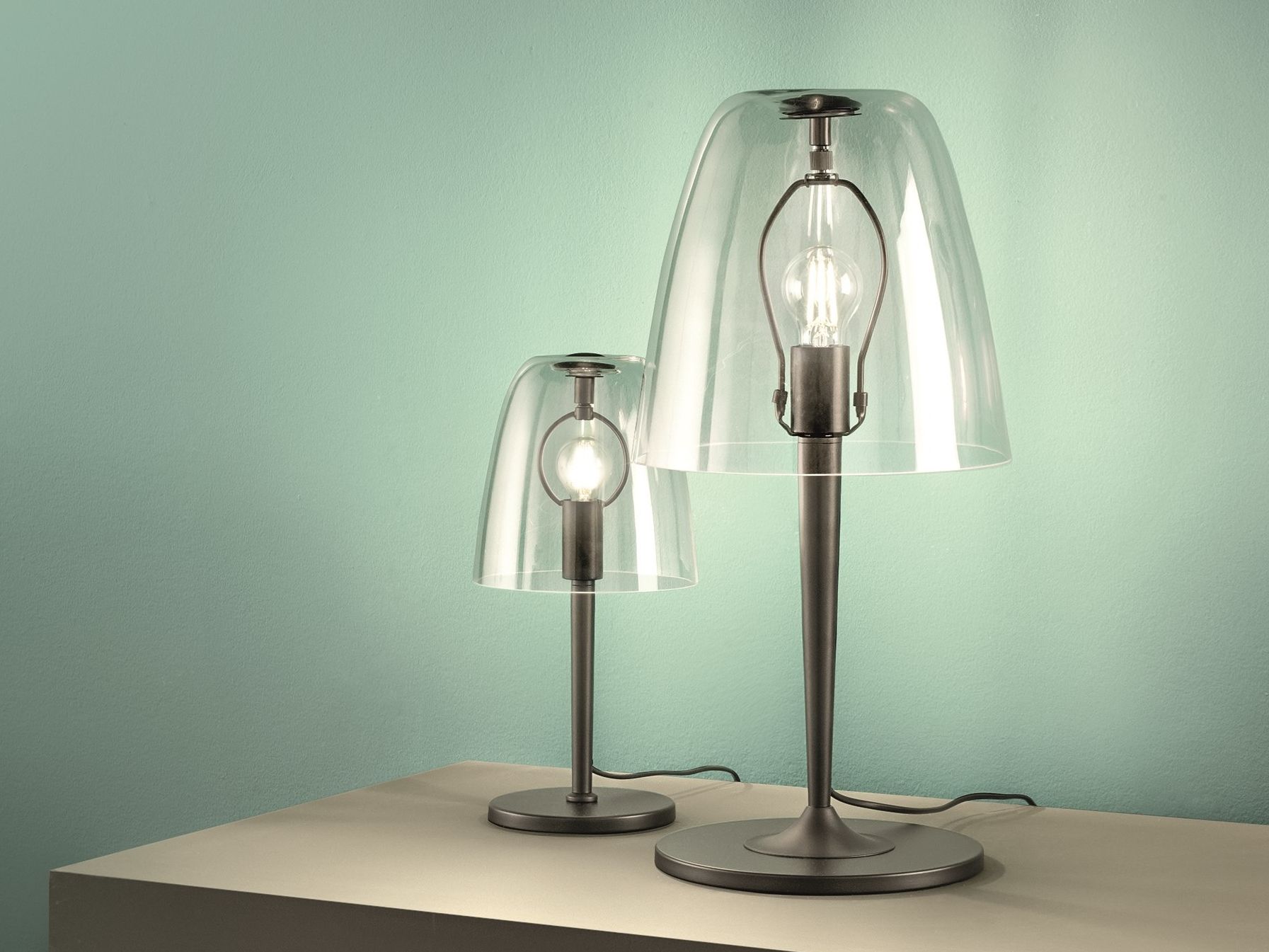 Настольная лампа из дутого стекла и металла Fan Europe Lighting дизайн окружающего света ARCH-00080985