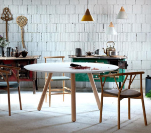 Стол PIXIE MINIFORMS TP 824