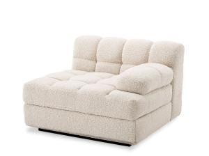 Тканевое кресло с подлокотниками