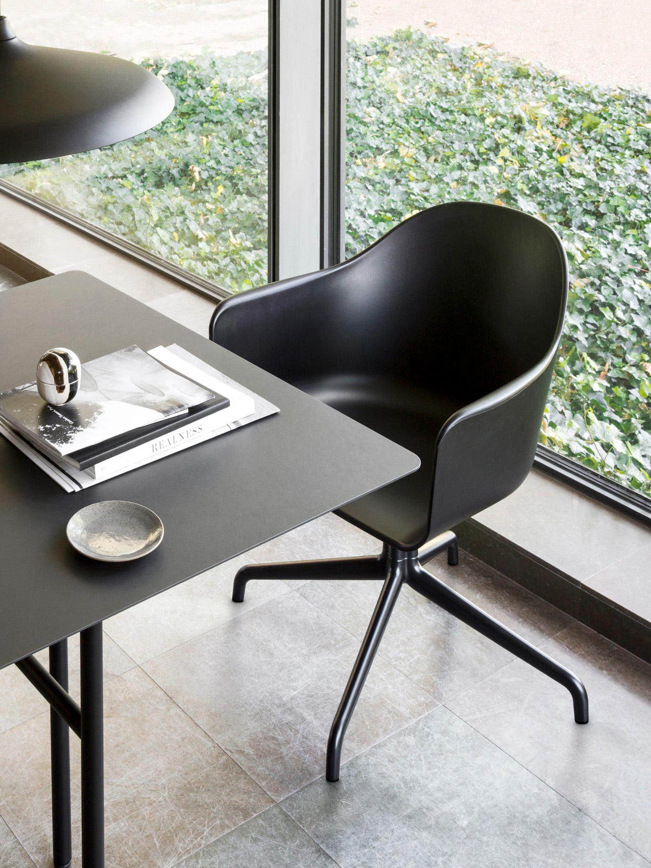 9352002-02FY09ZZ Harbour Arm Chair, Мягкое LuceLight  - Вид №10