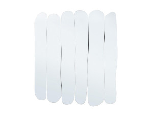 Настенное зеркало