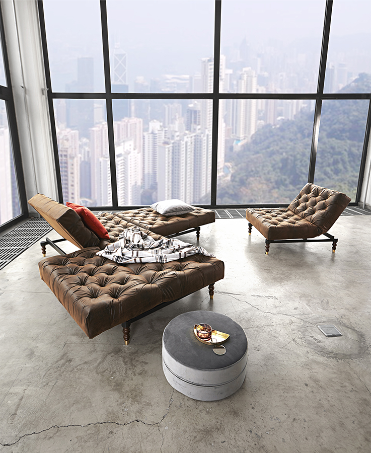 Кресло Oldschool c ножками Retro из темного дерева и черной рамой, коричневый Innovation Living OLDSCHOOLCH461 - Вид №1