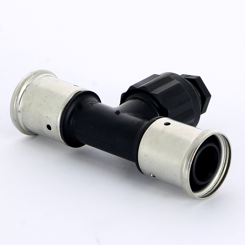 Тройник пресс-В PVDF HENCO 20x3/4"x20 13PK200520