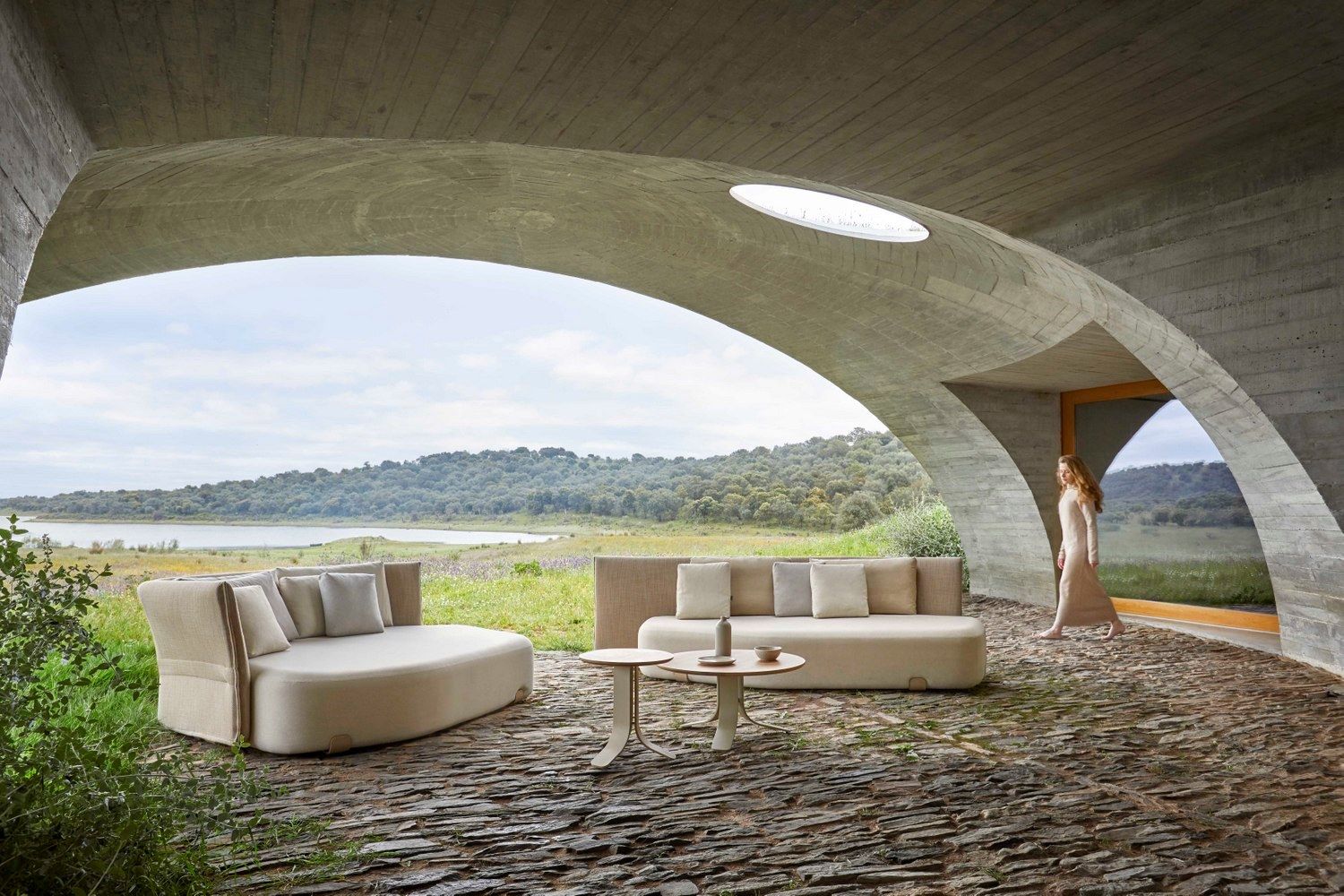 Круглый садовый столик GANDIABLASCO Isla ARCH-00064035 - Вид №6