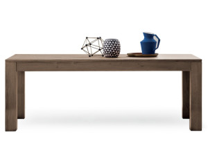 Выдвижной дубовый стол