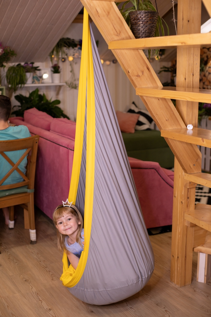 Подвесное кресло-кокон серо-желтое ПОКАЧАЙКА  326714 Серый Santreyd  - Вид №3