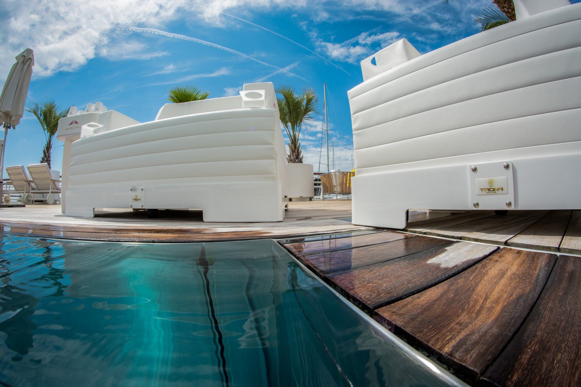 Квадратный низкий садовый столик Trona ARCH-00010225 - Вид №3