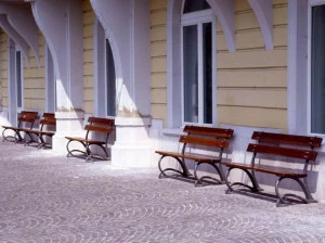 Neri Деревянная скамейка со спинкой Salix 2142