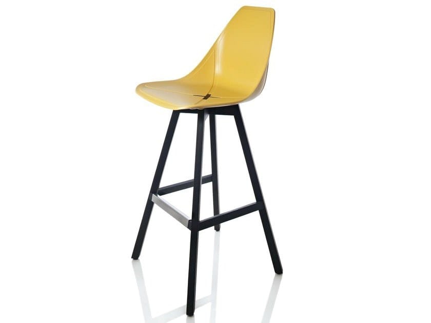 Высокий табурет из полипропилена с подставкой для ног ALMA DESIGN X Stool ARCH-00022519