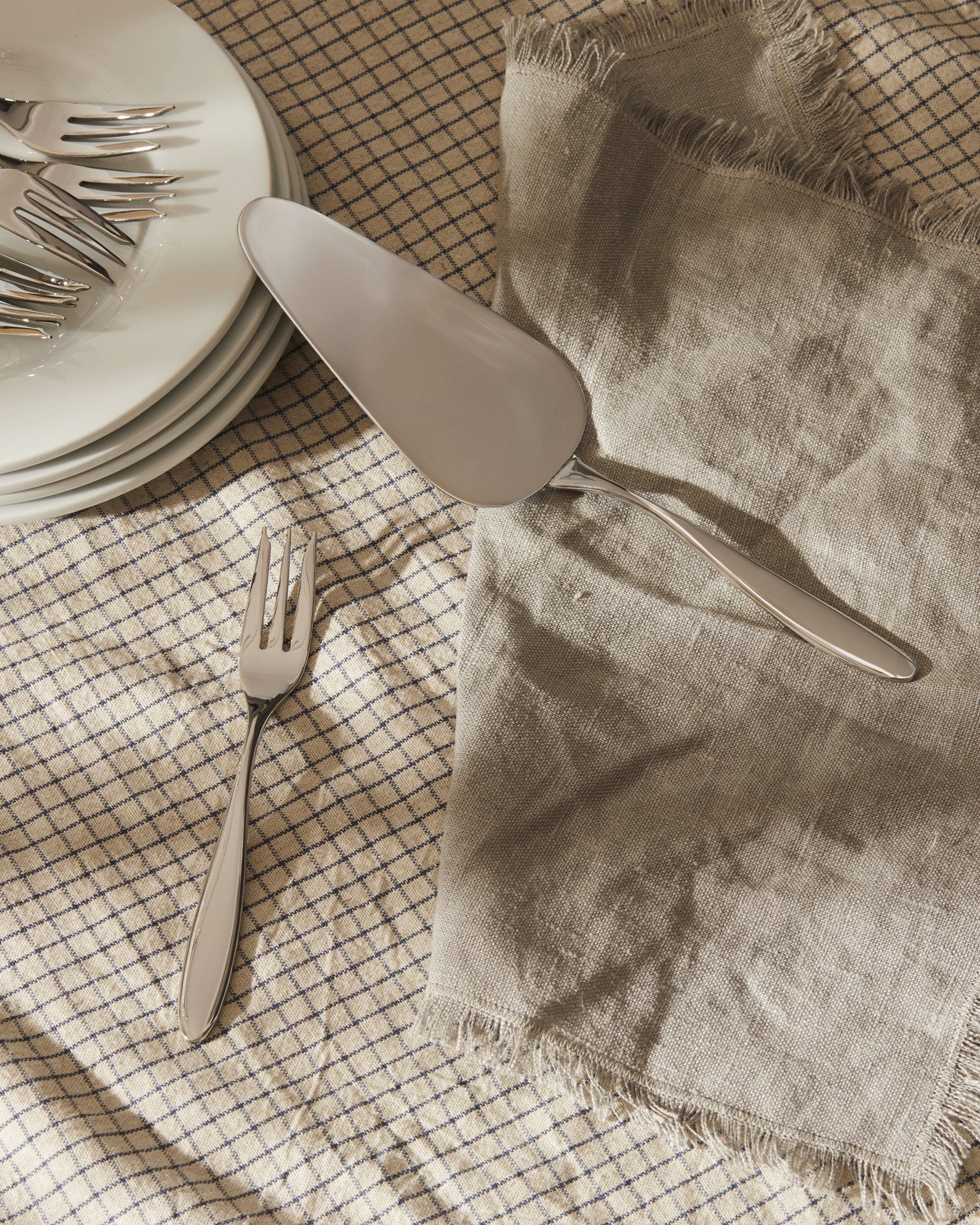 SG38S7 Набор столовых приборов Alessi Италия Mami - Вид №1