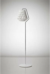 SHOWROOM Finland Торшер из фанеры Pilke