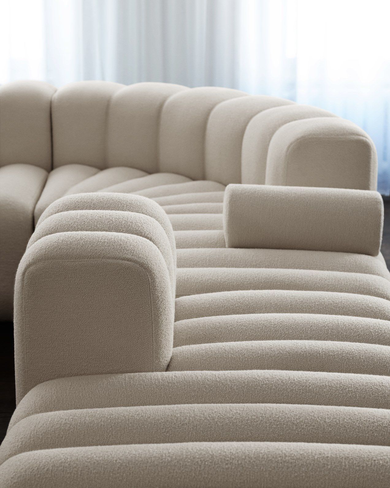 Тканевое кресло с подлокотниками NORR11 STUDIO LARGE ARCH-00136942 - Вид №7