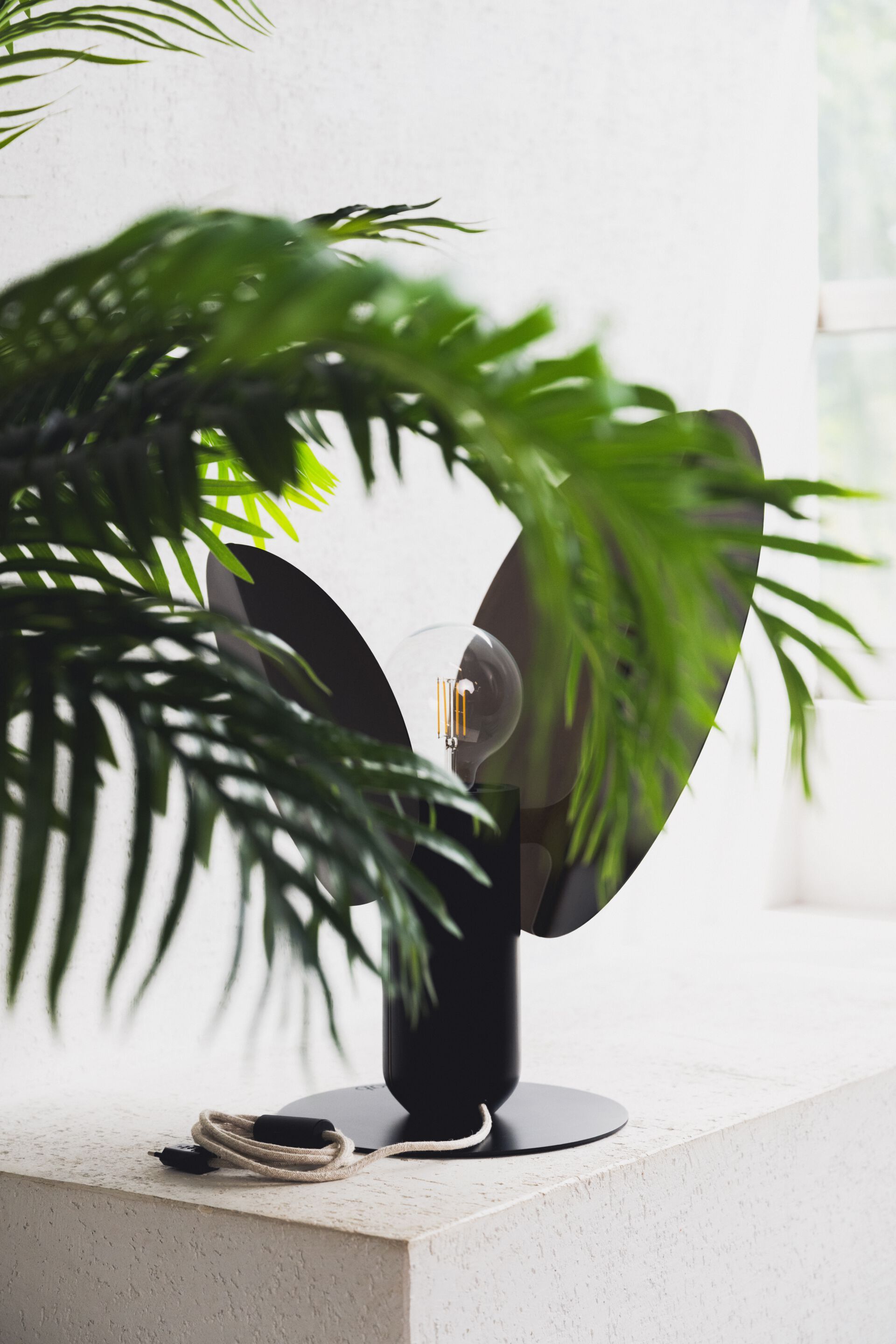 Настольная лампа с травлением железа ArmoniusLab FICUS ARCH-00014458 - Вид №5