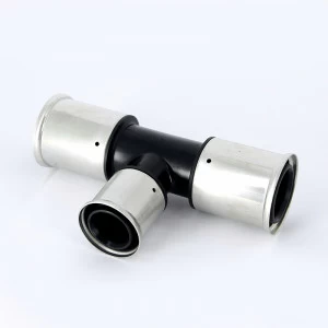 Тройник пресс PVDF HENCO 50х40х50