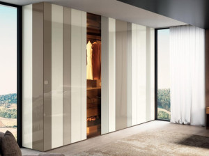 Стеклянный модульный шкаф