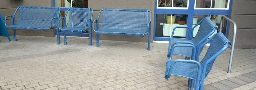 Euroform W Скамья металлическая с подлокотниками со спинкой Contour sun-id-1463597 - Вид №2