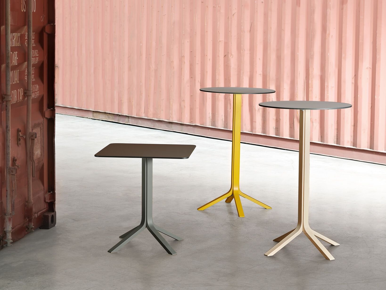 Высокий круглый стол Very Wood сковорода ARCH-00064636 - Вид №1