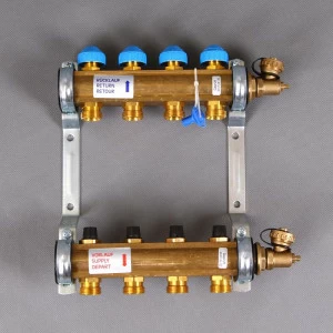 Коллекторная группа HKV с регулировочными и термостатическими вентилями WATTS Ind 1"x3/4"ЕК 4 выхода